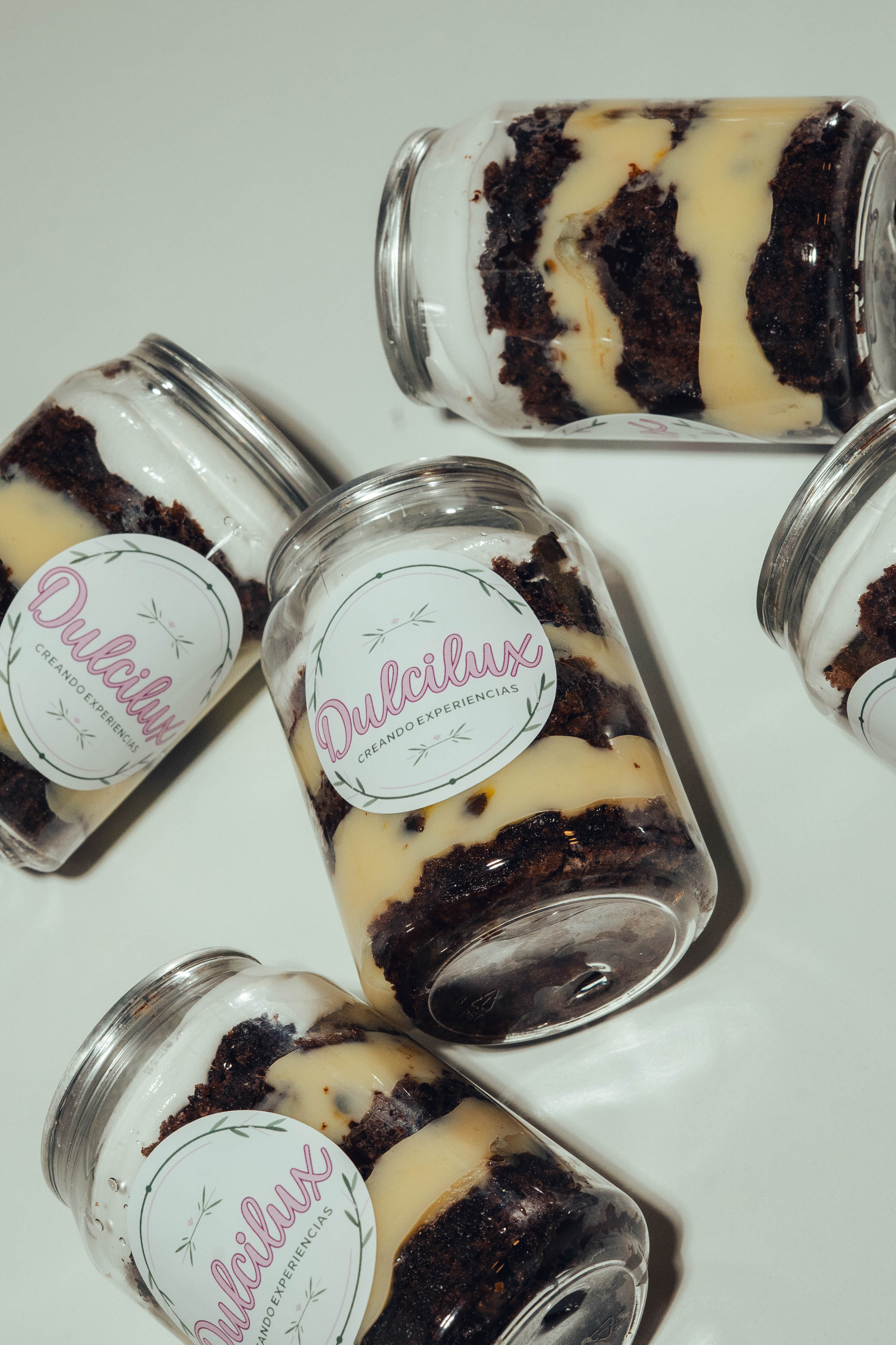 CAKE LUX Brownie Maracuya